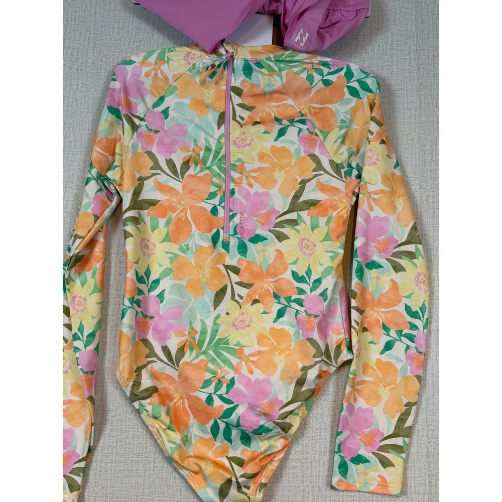 NWT Billabong Girls 2-Piece Swim Floral Rash Guard Bodysuit Shorts Pink M 10/12